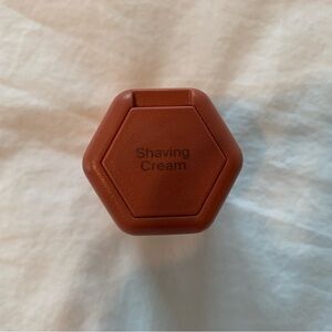 Cadence 1.32 oz shaving cream travel container